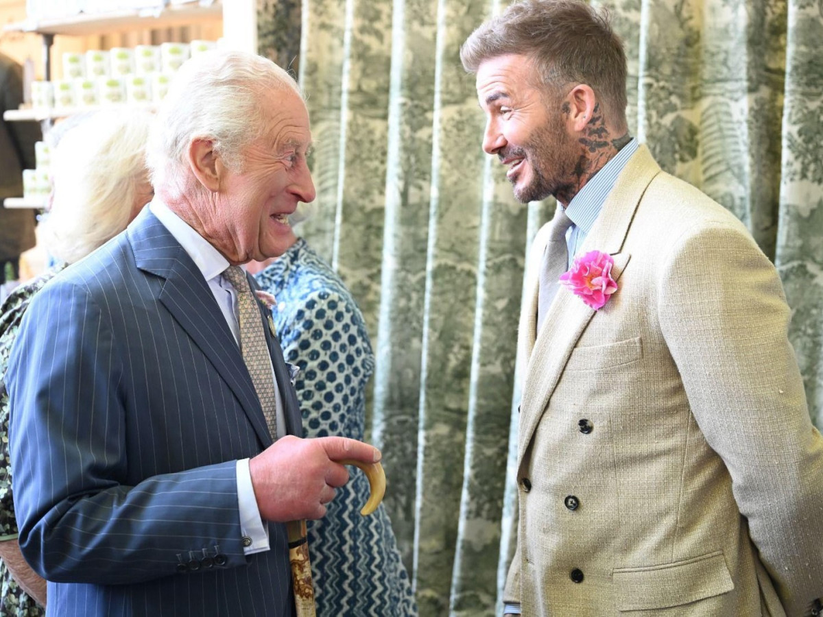 Lovagi rangra emelte a brit uralkodó David Beckhamet. Fotó: Beckham hivatalos FB.