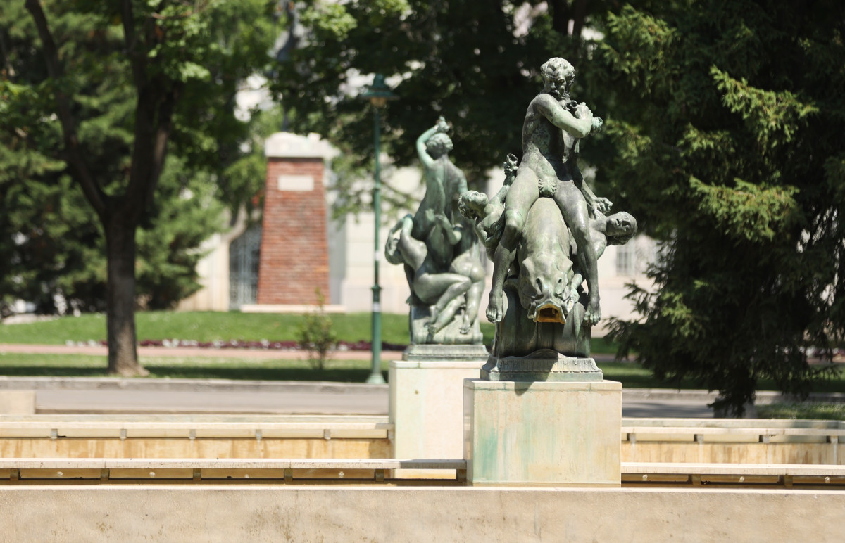 Szeged, szökőkút, Széchenyi tér