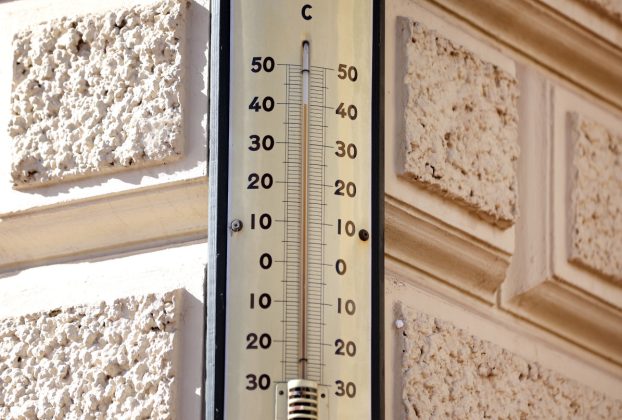 Szeged, 40 fok, nyár, meleg, hőség, kánikula, július, időjárás, belváros, Kárász utca, párakapu