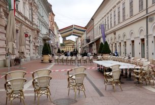 Szeged, vihar, viharkár, megsérült, tető, A Cappella cukrászda, terasz, Kárász utca