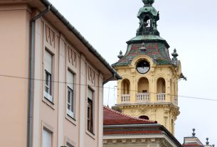 Szeged, vihar, viharkár, megsérült, városháza, torony, óra