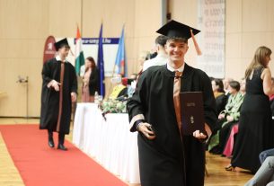 Szeged, Szegedi Tudományegyetem, SZTE, Gazdaságtudományi Kar, GTK, diplomaátadó, TIK, egyetem