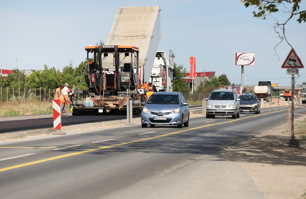 Szeged, BYD, beruházás, 5-ös út, szélesítés, útépítés