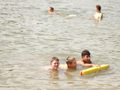 Szeged, civil szervezet, Lapos Beach, Lapos, szabadstrand, strand, Tisza, Tisza part, fürdés, nyár, vízimentés, tűzoltás, bemutató