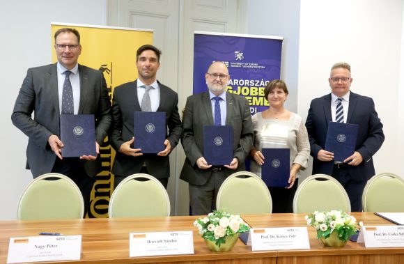 Szeged, SZTE, ContiTech, együttműködés, megállapodás, aláírás, egyetem