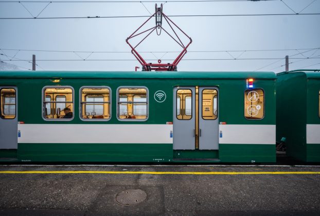 HÉV. Felújítás. Lázár János. Fotó: Hegyi Zsolt hivatalos FB