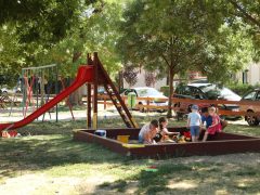 Szeged, Szabadság tér, felújítás, foci pálya, játszótér, futókör, Kovács Tamás