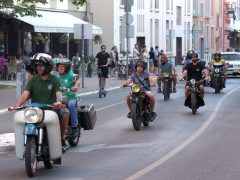 Szeged, XV. Dél-Alföldi Veteránjármű Találkozó, veteránjármű, veterán autók, felvonulás, belváros