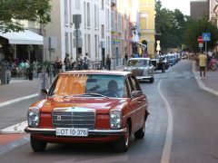 Szeged, XV. Dél-Alföldi Veteránjármű Találkozó, veteránjármű, veterán autók, felvonulás, belváros