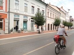 Szeged, Oskola utca, bezárt üzlet, gazdaság, bezárt