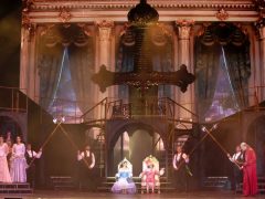 Szeged, Szegedi Szabadtéri Játékok, A 3 testőr, musical, színház, Dóm tér, kultura