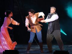 Szeged, Szegedi Szabadtéri Játékok, A 3 testőr, musical, színház, Dóm tér, kultura