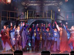 Szeged, Szegedi Szabadtéri Játékok, A 3 testőr, musical, színház, Dóm tér, kultura