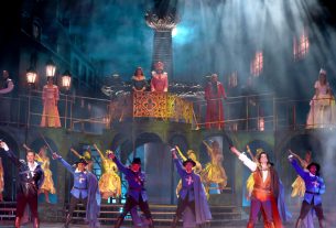 Szeged, Szegedi Szabadtéri Játékok, A 3 testőr, musical, színház, Dóm tér, kultura