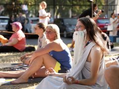 Szeged, Magyarország Első Semmittevő Versenye, Rádió 88, Dugonics tér