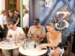 Szeged, Szegedi Szabadtéri Játékok, A 3 testőr, szereplők, dedikálás, Reök Cukrászda