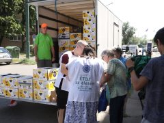 Szeged, Ételt az Életért Alapítvány, ételosztás, Zárda utca, szegénység, rászorulók