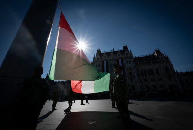 Augusztus 20. Államalapítás. Zászló. Fotó: Magyar Honvédség hivatalos Facebook-oldala