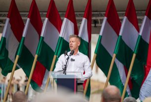Tisza Párt. Szent István-nap. Magyar Péter. Fotó: Tisza Párt hivatalos Facebook-oldala