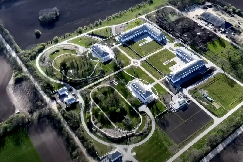 Hatvanpuszta. Orbán Győző. Politika. Fotó: economx.hu