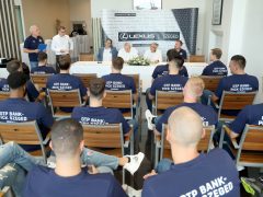 Szeged, Kovács Autóház, OTP Bank Pick Szeged, kézilabda, Lexus, autó