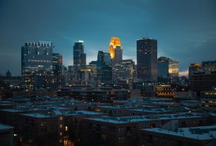Minneapolis. Amerika. Iskolai lövöldözés.