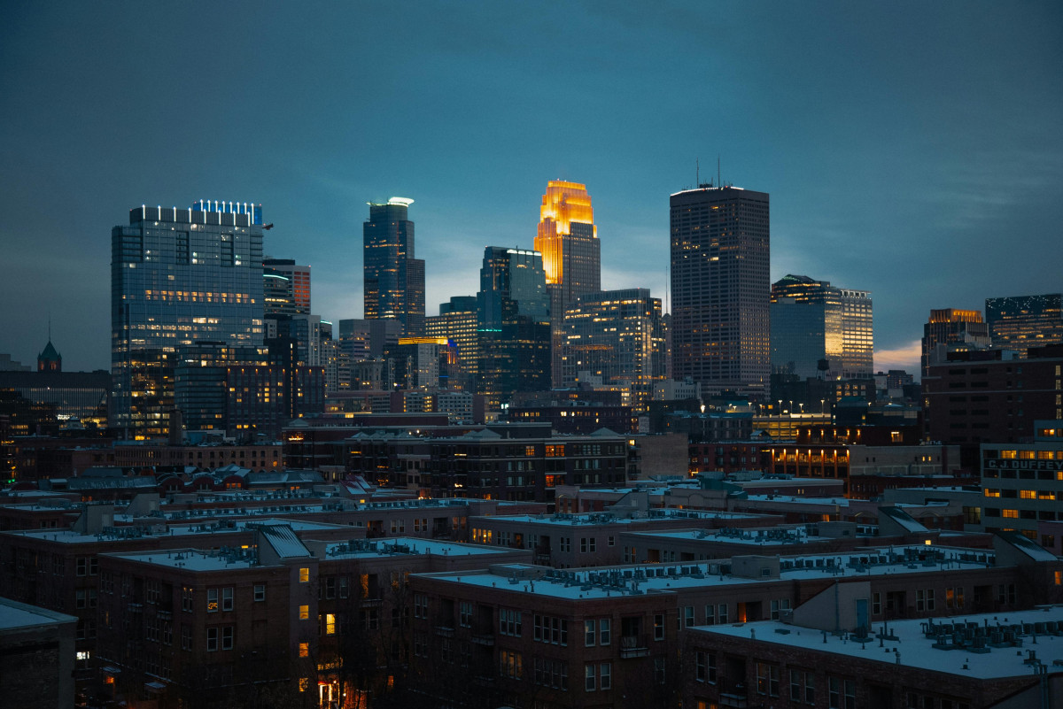 Minneapolis. Amerika. Iskolai lövöldözés.