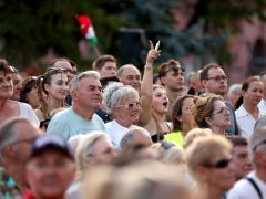 Szeged, Magyar Péter, országjárás, Móra park, politika, fórum