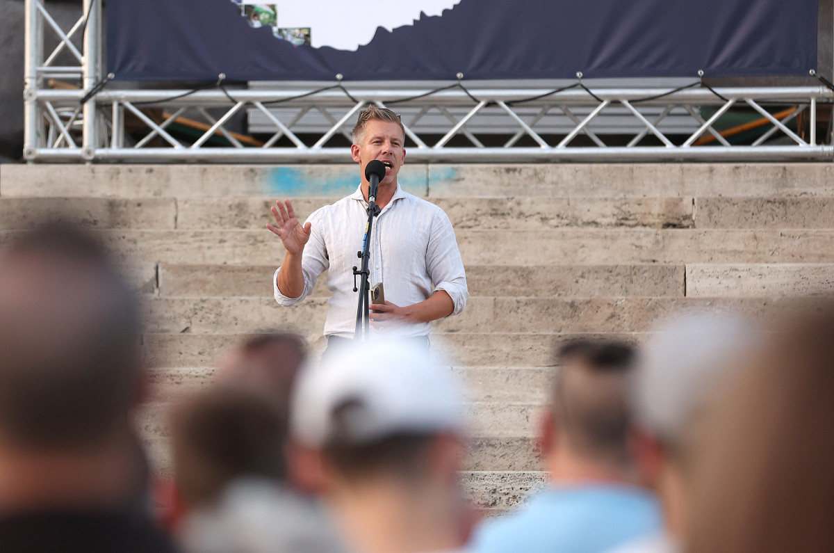 Szeged, Magyar Péter, országjárás, Móra park, politika, fórum