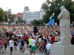 Szeged, Magyar Péter, országjárás, Móra park, politika, fórum