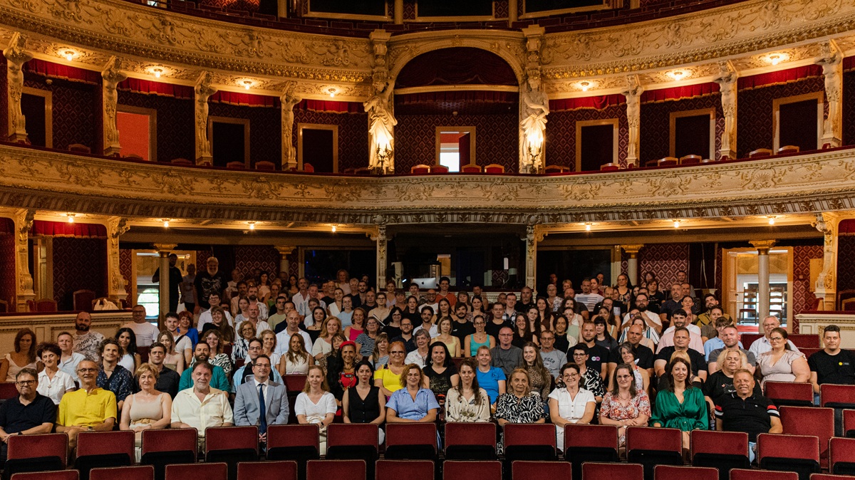 Szeged. Színház. Új évad. Fotó: Zsiros Alíz.