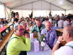 Algyő, 60 éves, algyői kőolaj- és földgázmező, kőolaj, földgáz, MOL, ünnepség, Molnár József, Schubert Archibald, Molnár Áron, Steiner Attila