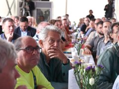 Algyő, 60 éves, algyői kőolaj- és földgázmező, kőolaj, földgáz, MOL, ünnepség, Molnár József, Schubert Archibald, Molnár Áron, Steiner Attila