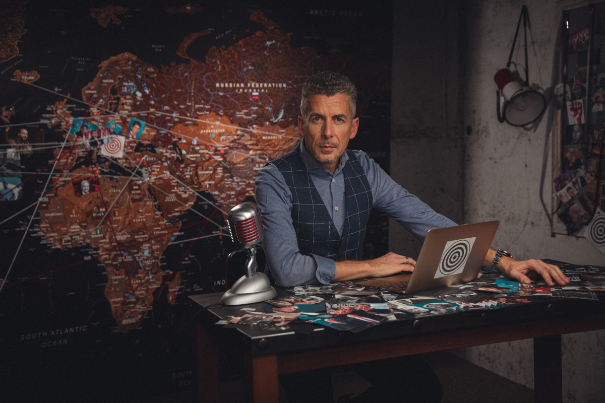 Rákay Philp. Építkezés. Badacsonytomaj. Fotó: Rákay hivatalos FB