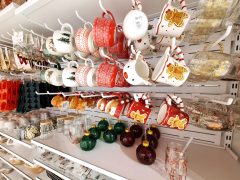 Szeged, szeptember, karácsony, árú, boltok