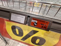 Szeged, Aldi , ruhavásár, leárazás, akció, ruha, cipő, 5 forint