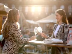 Szeged, Dóm tér, ősz, bor, Borfesztivál, Bor tér, felvonulás, borrendek, néptánc