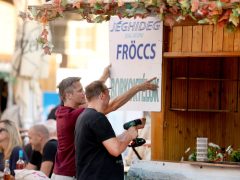 Szeged, Dóm tér, ősz, bor, Borfesztivál, Bor tér, felvonulás, borrendek, néptánc