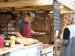 Szeged, Dóm tér, ősz, bor, Borfesztivál, Bor tér, felvonulás, borrendek, néptánc