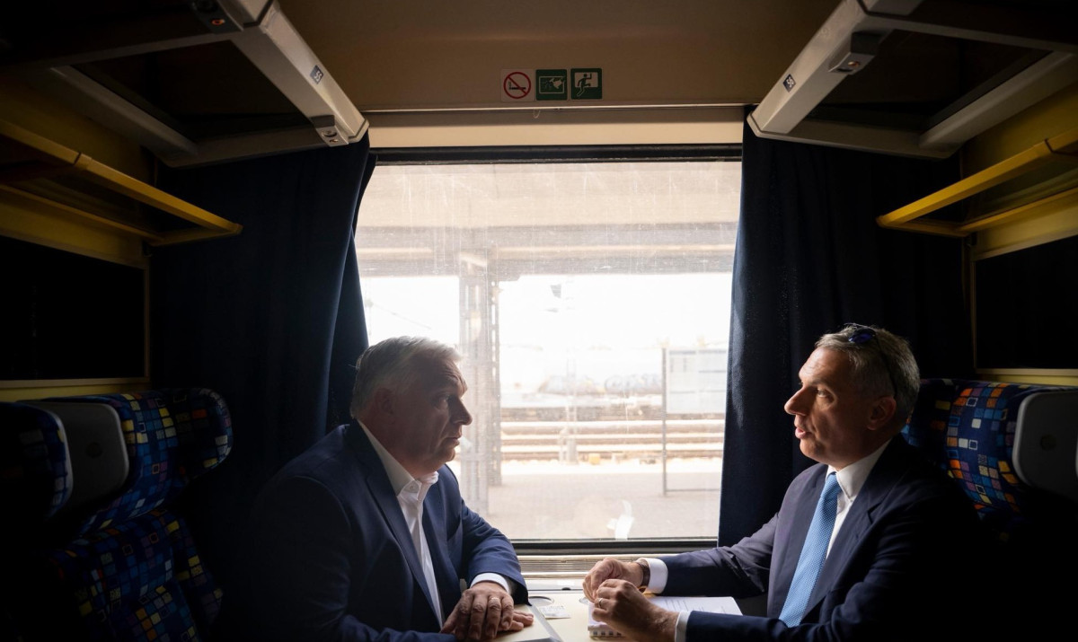 Orbán Viktor. Alföld. Békéscsaba. Vasút. Fotó: Orbán Viktor hivatalos FB