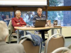 Szeged, Pavlovits Miklós, Bátyi Zoltán, író, könyvbemutató, Somogyi könyvtár