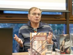 Szeged, Pavlovits Miklós, Bátyi Zoltán, író, könyvbemutató, Somogyi könyvtár