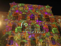 Szeged, fényfestés, Rektori Hivatal , Őszi Kulturális Fesztivál