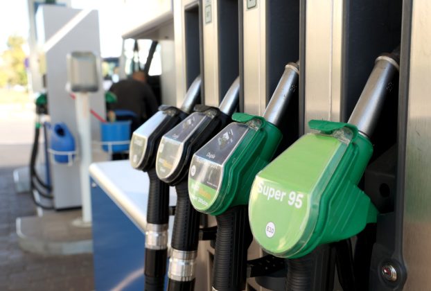 Szeged, tankolás, benzinkút, benzin, gazdaság