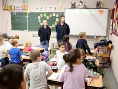 Szeged, űrhajós, Kapu Tibor, Cserényi Gyula, Tabán Általános Iskola, diákok