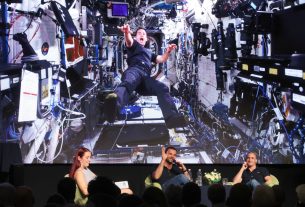 Szeged, űrhajós, Kapu Tibor, Cserényi Gyula, SZTE, TIK