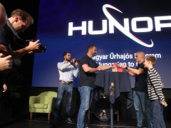 Szeged, űrhajós, Kapu Tibor, Cserényi Gyula, SZTE, TIK