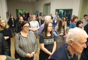 Szeged, Papageorgiu Andrea, Az Édentől keletre, kiállítás, megnyitó, Reök palota, kultura