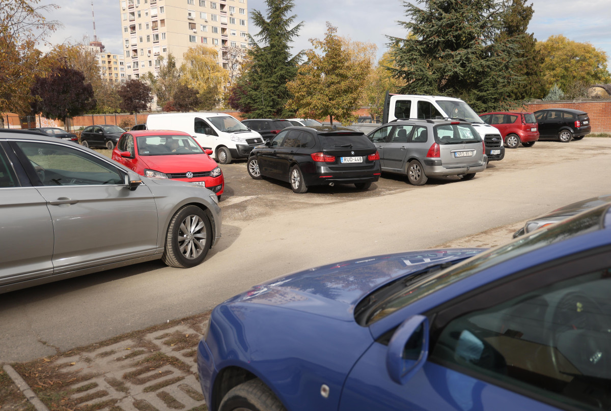 Szeged, Dugonics temető, temető, parkolás, parkoló, Temető utca