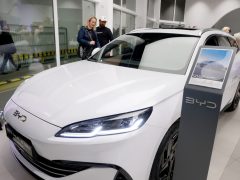 Szeged, BYD, autószalon, megnyitó, autó, Algyői út, gazdaság